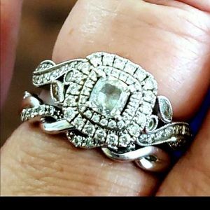 Engagement ring and band